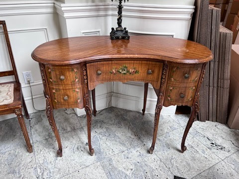 Antique kidney deals table