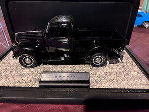 Franklin Mint Precision Models, 1940 Ford Pick-Up (with case)