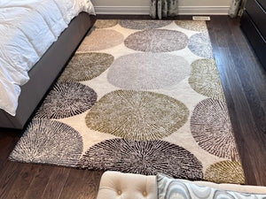 Crate & Barrel 100% Wool Rug- 6x9ft