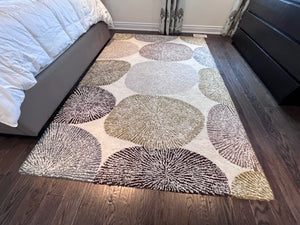 Crate & Barrel 100% Wool Rug- 6x9ft