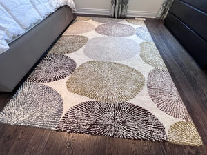 Crate & Barrel 100% Wool Rug- 6x9ft