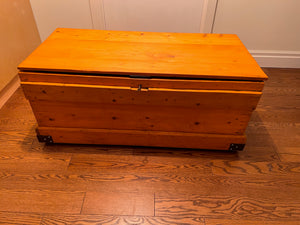 Pine Chest/Trunk