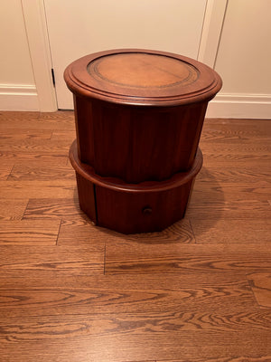 Small Round Leather Inlaid Side Table (Top opens)