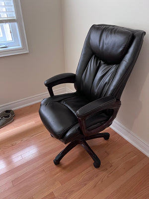 Staples Westcliffe Brown Bonded Leather Office Chair ($229 Retail)