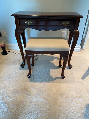 Bombay Dressing Table & Stool