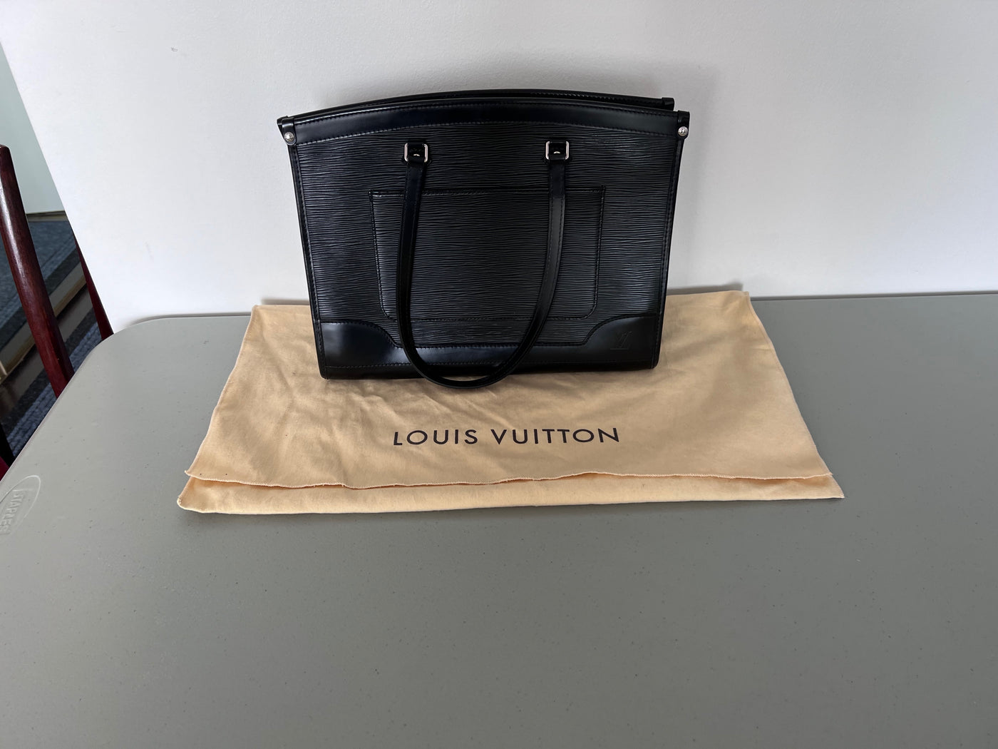 Louis vuitton 2025 black epi