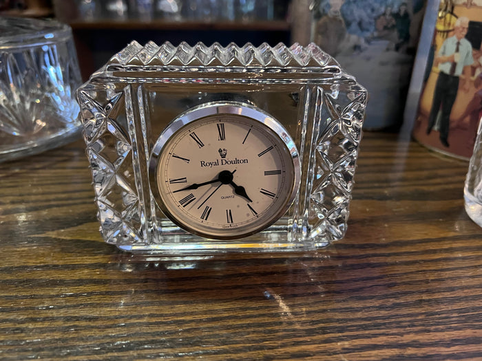 Royal Doulton Crystal Shelf Clock Quartz Movement